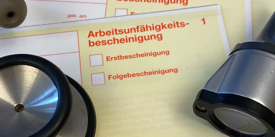 Arbeitsunfähigkeitsbescheinigung so funktioniert die elektronisch Arbeitsunfähigkeitsbescheinigung